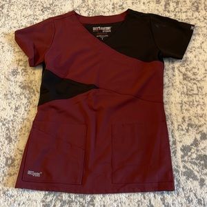 Greys Anatomy Signature Scrub Top